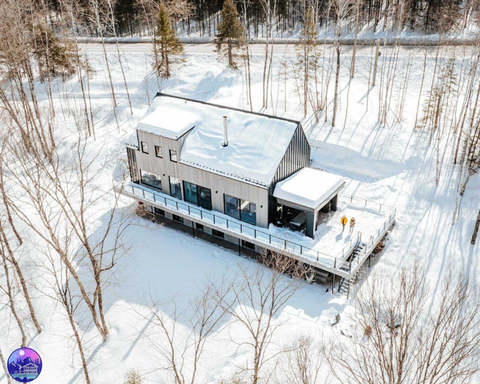 Chalet Flodhaus- Bord Riviere St-Maurice Saint Roch de Mekinac Dış mekan fotoğraf